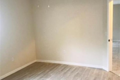 Casa en alquiler en New Port Richey, Florida, 3 dormitorios, 95.88 m2 № 1791299 - foto 9
