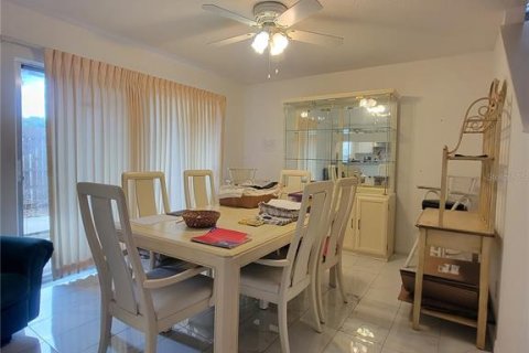 Copropriété à vendre à Orlando, Floride: 3 chambres, 143.07 m2 № 1878219 - photo 17