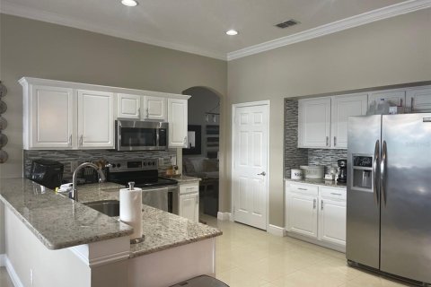Casa en venta en Orlando, Florida, 4 dormitorios, 250.28 m2 № 2230494 - foto 19