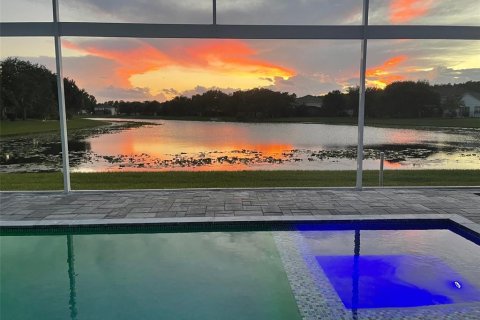 Casa en venta en Orlando, Florida, 4 dormitorios, 250.28 m2 № 2230494 - foto 4