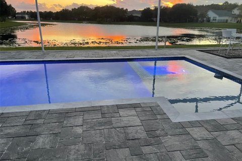 Casa en venta en Orlando, Florida, 4 dormitorios, 250.28 m2 № 2230494 - foto 3