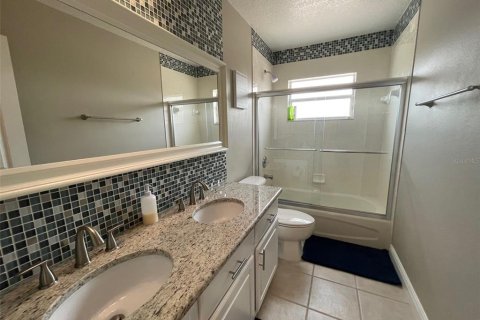 Casa en venta en Orlando, Florida, 4 dormitorios, 250.28 m2 № 2230494 - foto 28