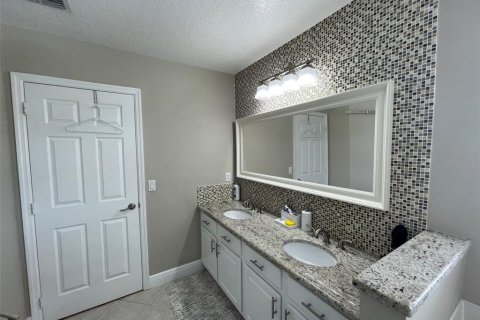 Casa en venta en Orlando, Florida, 4 dormitorios, 250.28 m2 № 2230494 - foto 20