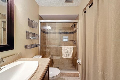 Condo in New Port Richey, Florida, 2 bedrooms  № 1907856 - photo 20