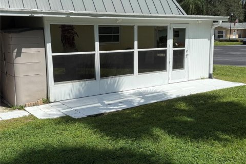 Condo in New Port Richey, Florida, 2 bedrooms  № 1907856 - photo 28