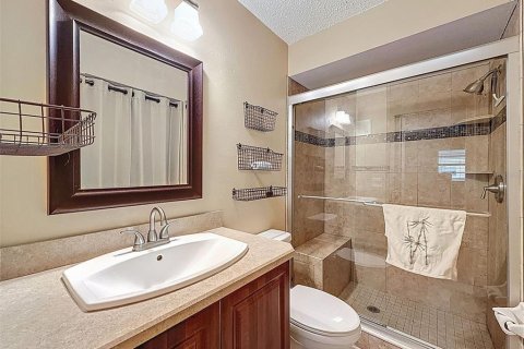 Condo in New Port Richey, Florida, 2 bedrooms  № 1907856 - photo 19