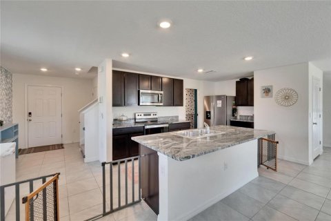 Casa en venta en Wimauma, Florida, 4 dormitorios, 216.28 m2 № 1648042 - foto 10
