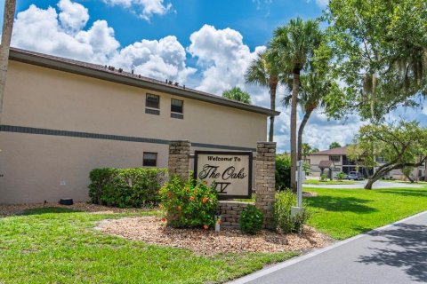 Condominio en venta en Port Charlotte, Florida, 2 dormitorios, 83.52 m2 № 2117516 - foto 20