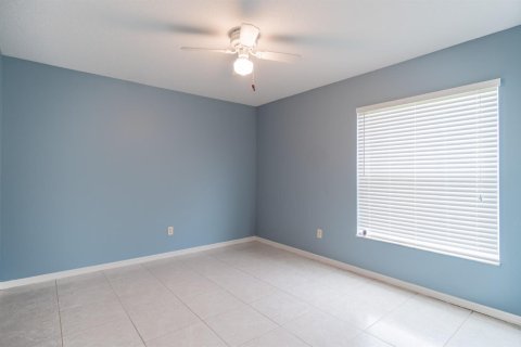 House in Port St. Lucie, Florida 3 bedrooms, 186.36 sq.m. № 2385434 - photo 29