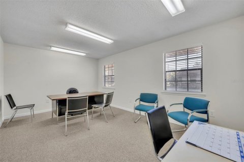 Commercial property in Maitland, Florida 205.13 sq.m. № 2098469 - photo 7