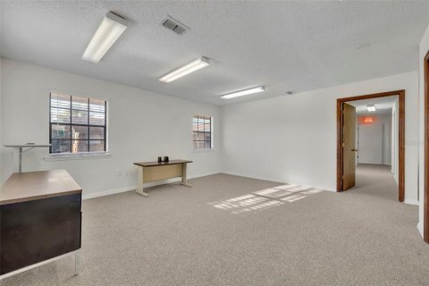 Commercial property in Maitland, Florida 205.13 sq.m. № 2098469 - photo 11