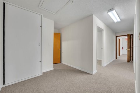 Commercial property in Maitland, Florida 205.13 sq.m. № 2098469 - photo 10