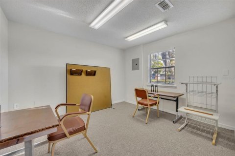 Commercial property in Maitland, Florida 205.13 sq.m. № 2098469 - photo 12