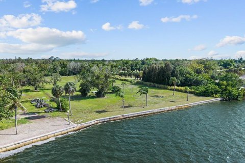 Terrain à vendre à Punta Gorda, Floride № 2195176 - photo 6