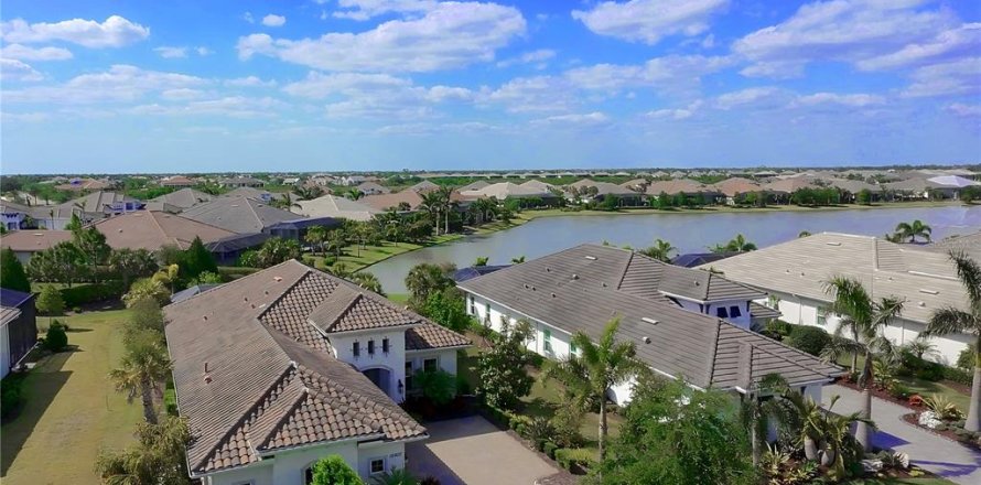 Casa en Lakewood Ranch, Florida 3 dormitorios, 230.49 m2 № 1718574