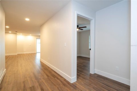 Casa en venta en Orlando, Florida, 3 dormitorios, 167.78 m2 № 1354674 - foto 11