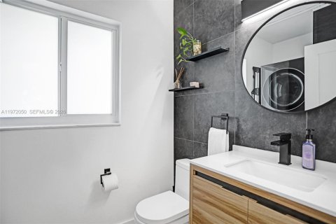 Villa ou maison à louer à Oakland Park, Floride: 3 chambres, 133.13 m2 № 2033788 - photo 22