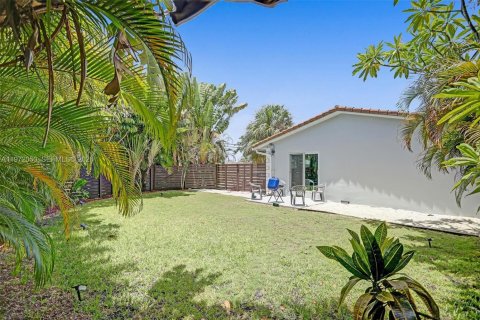 Villa ou maison à louer à Oakland Park, Floride: 3 chambres, 133.13 m2 № 2033788 - photo 29