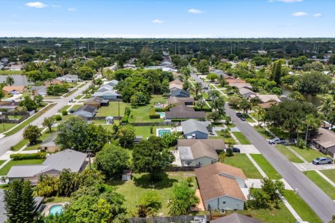 Casa en venta en Royal Palm Beach, Florida, 3 dormitorios, 116.31 m2 № 2266227 - foto 30