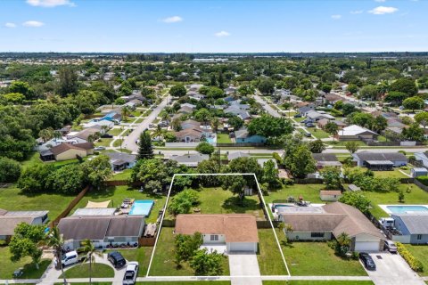 Casa en venta en Royal Palm Beach, Florida, 3 dormitorios, 116.31 m2 № 2266227 - foto 28