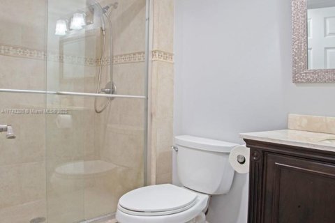 Condominio en venta en Lauderhill, Florida, 2 dormitorios, 107.77 m2 № 1691491 - foto 10