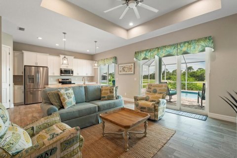 House in Rotonda, Florida 3 bedrooms, 150.97 sq.m. № 1894287 - photo 3