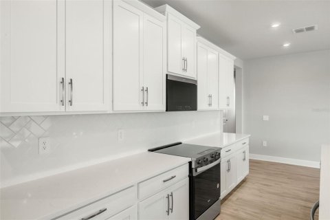 Casa en venta en Venice, Florida, 2 dormitorios, 203.73 m2 № 1513633 - foto 9