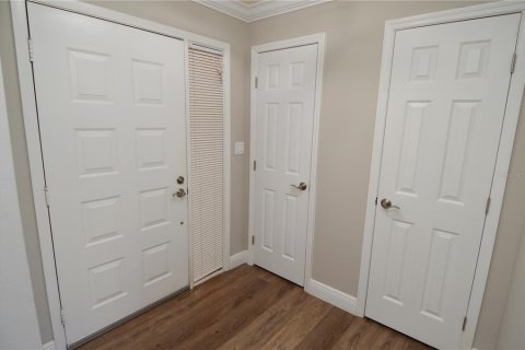 Condominio en alquiler en Tampa, Florida, 3 dormitorios, 154.96 m2 № 1876931 - foto 6