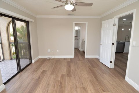 Condominio en alquiler en Tampa, Florida, 3 dormitorios, 154.96 m2 № 1876931 - foto 18