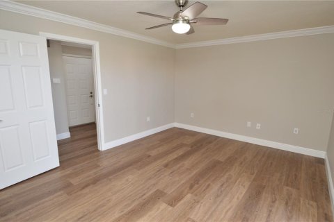 Condominio en alquiler en Tampa, Florida, 3 dormitorios, 154.96 m2 № 1876931 - foto 8