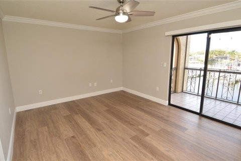 Condominio en alquiler en Tampa, Florida, 3 dormitorios, 154.96 m2 № 1876931 - foto 10