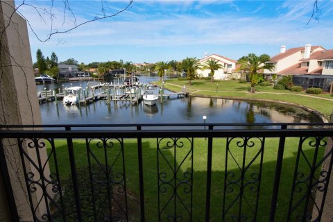 Condominio en alquiler en Tampa, Florida, 3 dormitorios, 154.96 m2 № 1876931 - foto 15