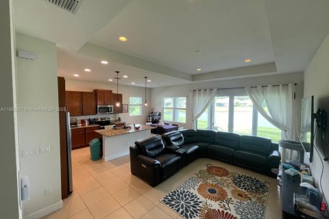 Купить виллу или дом в Уэстлейк, Флорида 4 спальни, 214.14м2, № 2019075 - фото 12