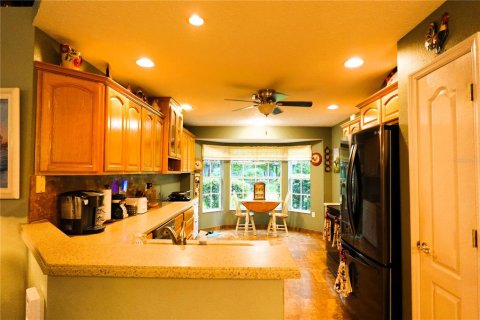 House in Citrus Springs, Florida 3 bedrooms, 161.84 sq.m. № 2411711 - photo 24