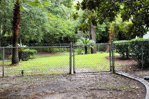 House in Citrus Springs, Florida 3 bedrooms, 161.84 sq.m. № 2411711 - photo 7