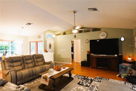 House in Citrus Springs, Florida 3 bedrooms, 161.84 sq.m. № 2411711 - photo 13