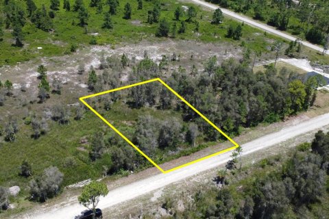 Propiedad comercial en venta en Lehigh Acres, Florida № 2184056 - foto 4