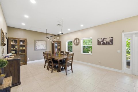 Villa ou maison à vendre à Palm City, Floride: 4 chambres, 236.06 m2 № 2245755 - photo 13