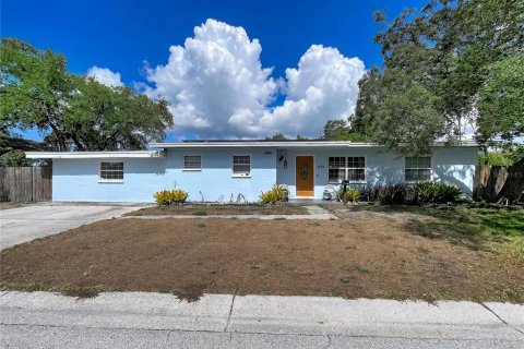 Villa ou maison à vendre à Saint Petersburg, Floride: 3 chambres, 180.32 m2 № 2195788 - photo 15