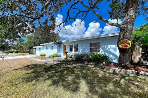 Villa ou maison à vendre à Saint Petersburg, Floride: 3 chambres, 180.32 m2 № 2195788 - photo 13
