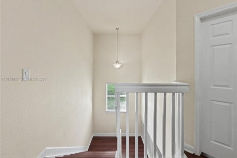 Купить виллу или дом в Хомстед, Флорида 4 спальни, 224.82м2, № 2046119 - фото 29