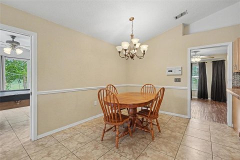 House in Dover, Florida 3 bedrooms, 172.8 sq.m. № 2258198 - photo 12