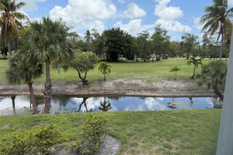 Condominio en venta en Lauderhill, Florida, 1 dormitorio, 63.17 m2 № 2177484 - foto 14