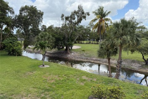 Condominio en venta en Lauderhill, Florida, 1 dormitorio, 63.17 m2 № 2177484 - foto 13
