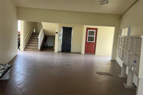 Condominio en venta en Lauderhill, Florida, 1 dormitorio, 63.17 m2 № 2177484 - foto 29