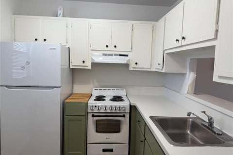 Condominio en venta en Lauderhill, Florida, 1 dormitorio, 63.17 m2 № 2177484 - foto 5