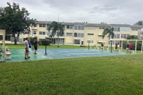 Condominio en venta en Lauderhill, Florida, 1 dormitorio, 63.17 m2 № 2177484 - foto 20