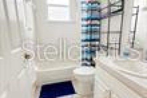 Casa en alquiler en Davenport, Florida, 4 dormitorios, 183.2 m2 № 1869764 - foto 22
