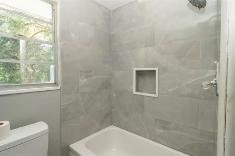 Купить виллу или дом в Дейд-Сити, Флорида 3 комнаты, 212.47м2, № 1745349 - фото 23