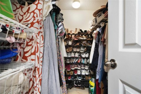 Condominio en alquiler en Davie, Florida, 2 dormitorios, 93.37 m2 № 1991260 - foto 24